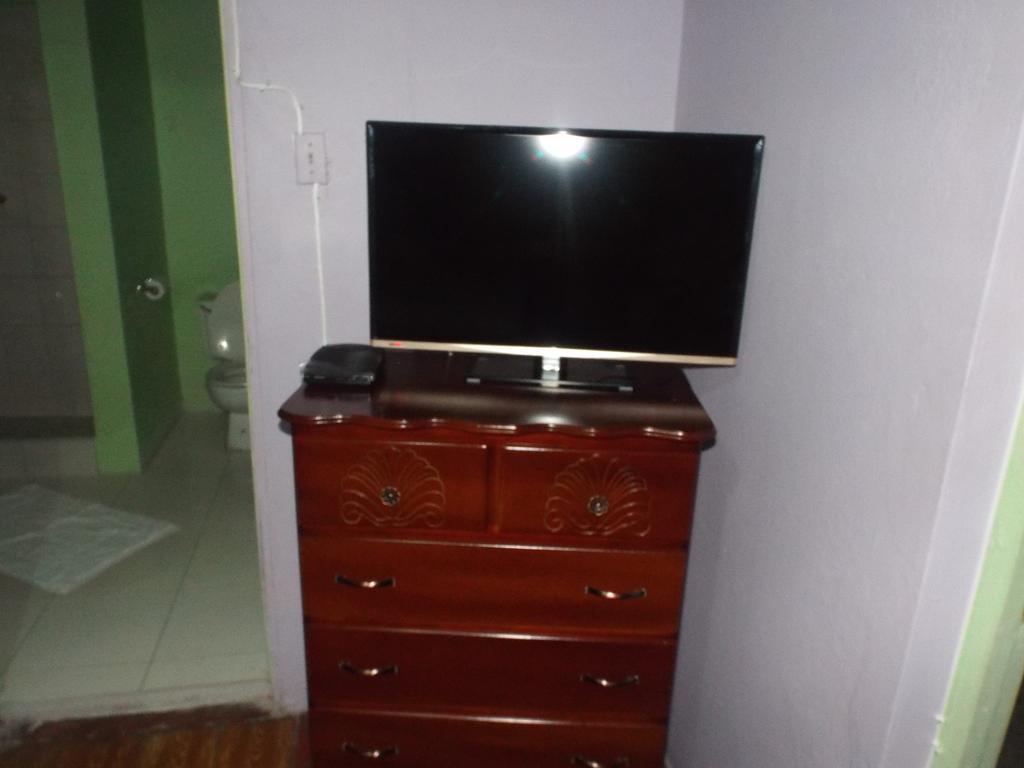 Tropical Court Inn New Kingston Bilik gambar