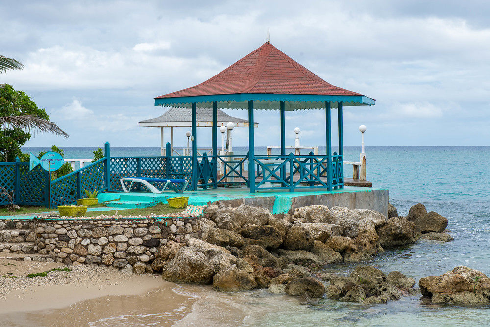 Tropical Court Inn New Kingston Luaran gambar